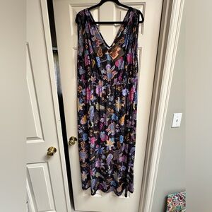 IMAN Cinched Shoulder V-Neck Maxi Dresz